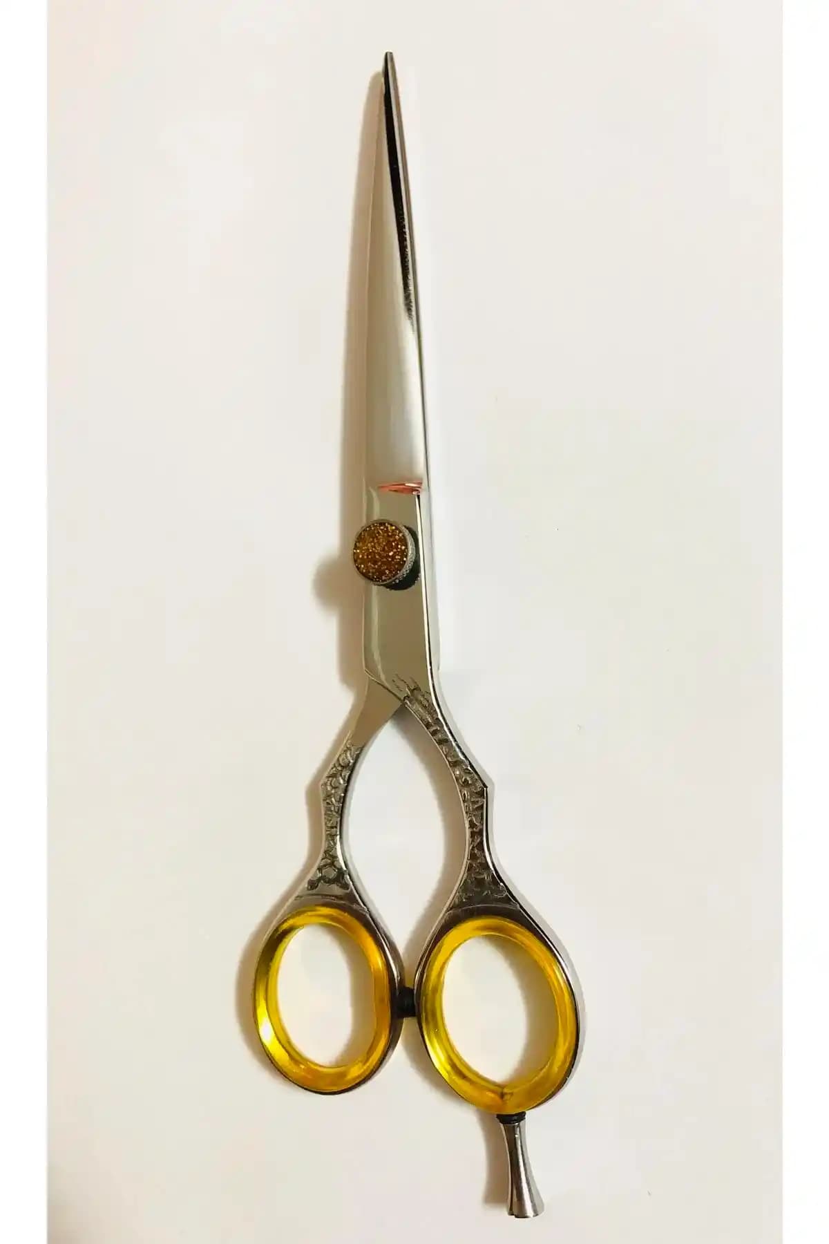 SARAH Saç Makası: Profesyonel ve Ev Kullanımı İçin Dayanıklı ve Ergonomik Kesim Aracı