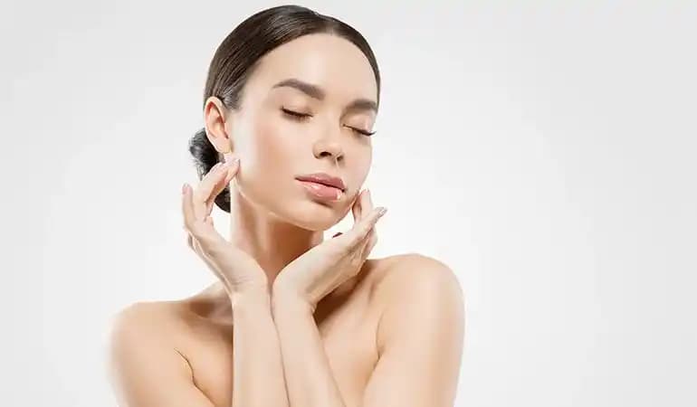 Vitamin D'nin Cilt Sağlığına Faydaları: Yenilenme, Nemlendirme ve Anti-Aging Etkileri