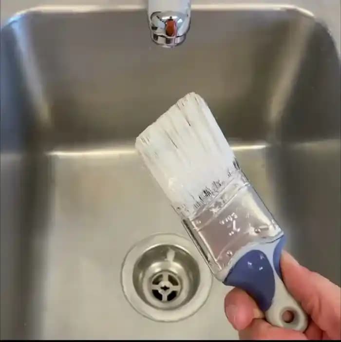 Yağlı Boya Fırçası Temizliği: Etkili Yöntemler ve Uzun Ömürlü Bakım Rehberi