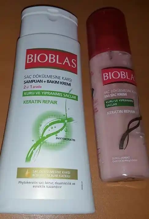 Yasemin Kokulu Şampuan: Doğal Özlerle Saç Bakımında Ferahlatıcı ve Sağlıklı Seçenek