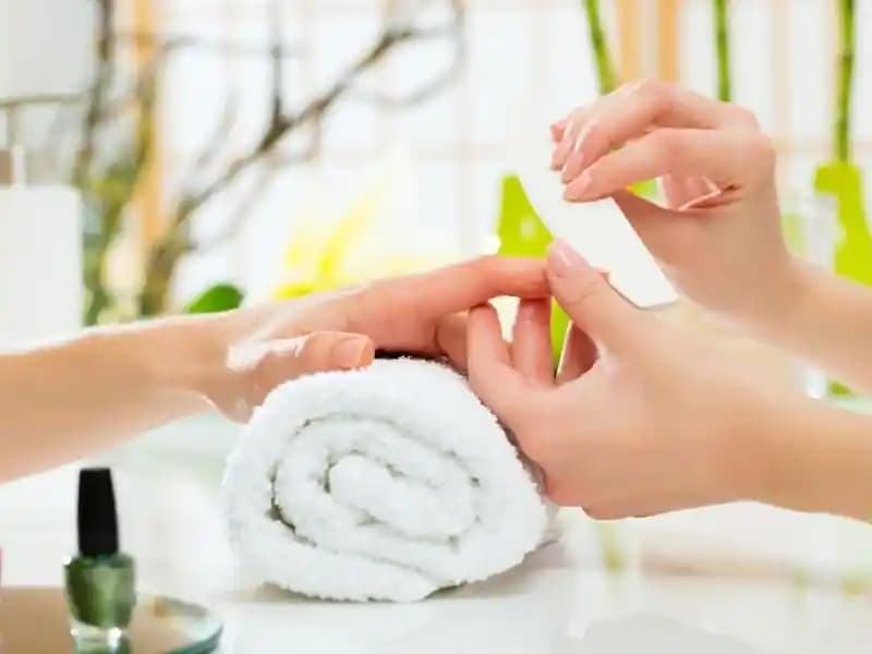 Yıpranmış Eller İçin Etkili Bakım ve Koruma Yöntemleri: Sağlıklı Eller İçin İpuçları