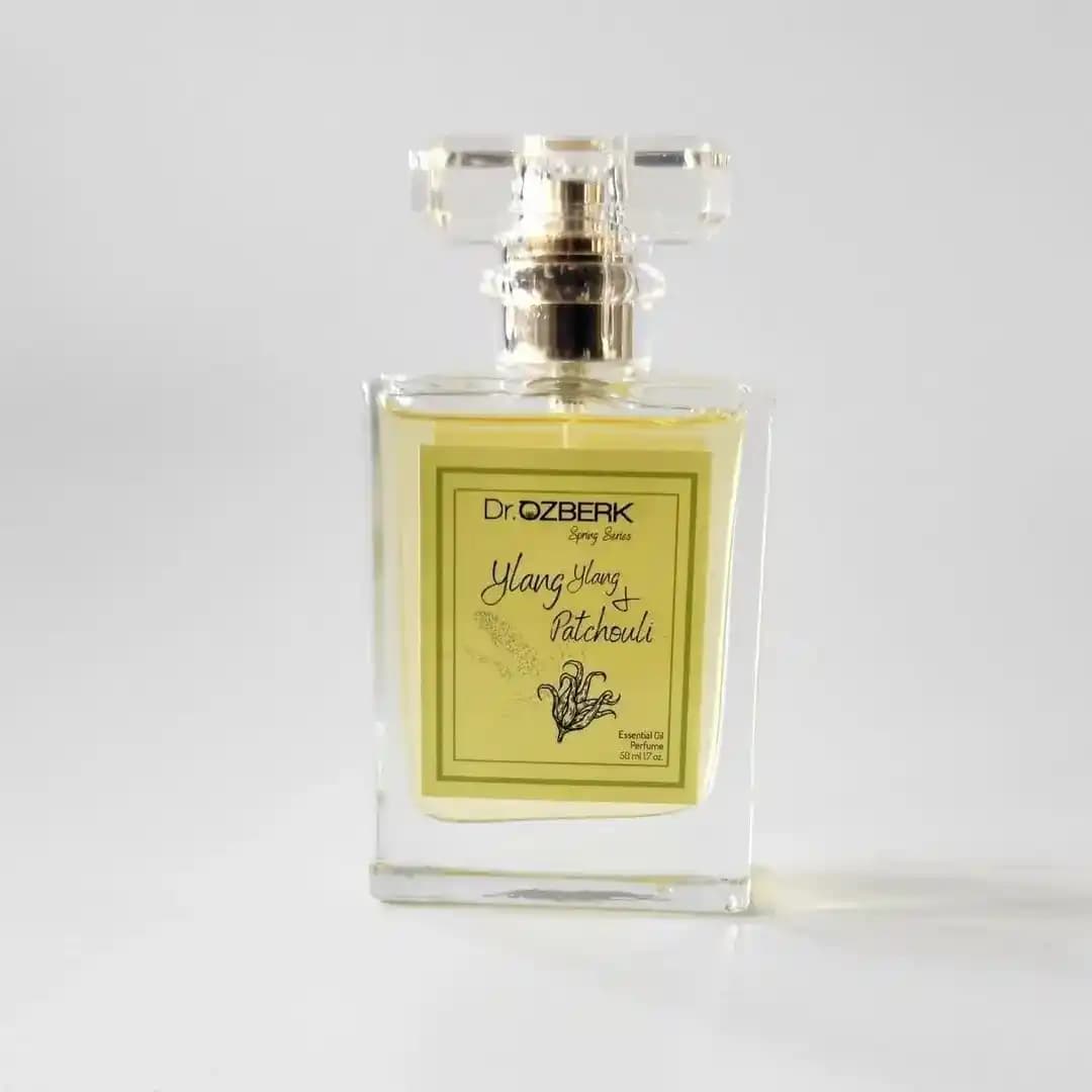 Ylang Ylang İçeren Parfümler: Doğal Çiçeksi Aromaların Parfüm Dünyasındaki Rolü