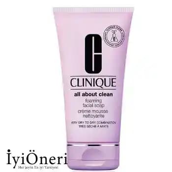 Yüz Temizleme Köpüğü Önerileri: Cilt Tipinize Uygun En İyi Seçenekler ve Kullanım İpuçları