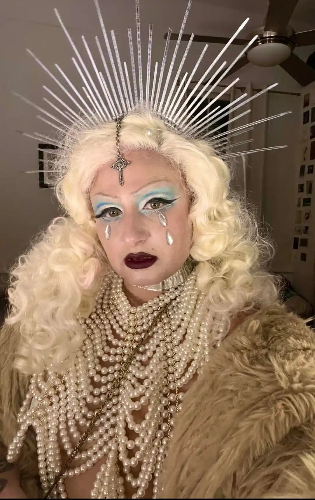 Angel Look: Yaratıcı Makyajda Ürün Seçimi ve Uygulama Teknikleriyle Sanatsal İfade