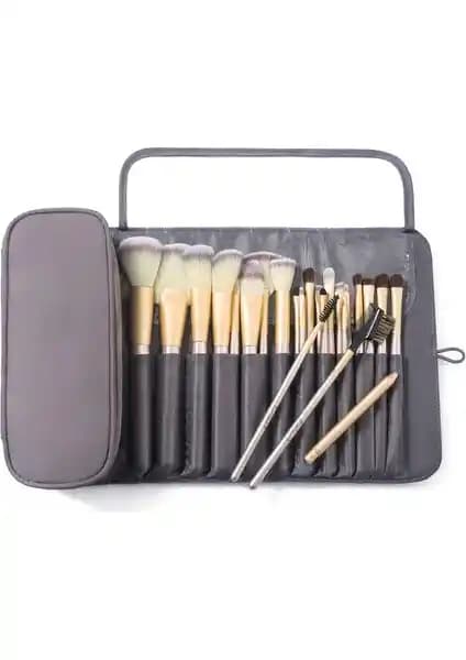 İki Popüler Makyaj Çantası Karşılaştırması: Hangi Model Sizin İçin Daha Uygun