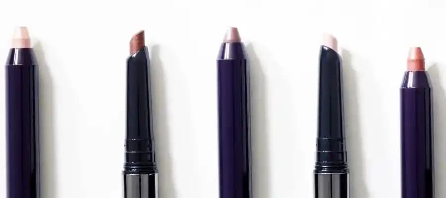 Kızıl Saçlılar İçin Nötr-Ilk Tonlarda Doğal Dudak Kalemi Seçimi ve Önerileri