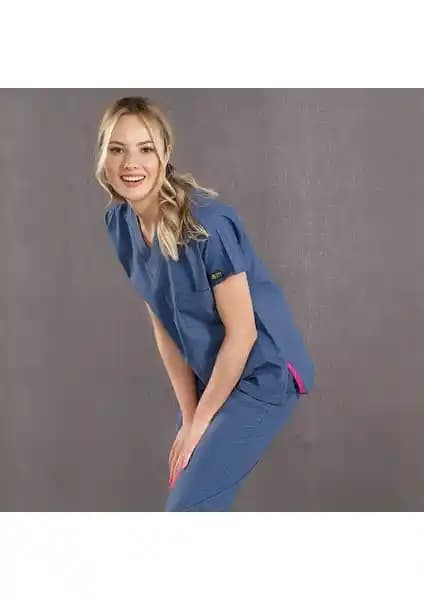 Sağlık Personeli İçin Medikal Formaların Karşılaştırması: Konfor ve Şıklık Analizi