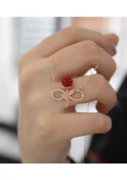 925 Ayar Gümüş Sonsuzluk Temalı Kırmızı Gül Kolye Zarif ve Anlamlı Tasarım