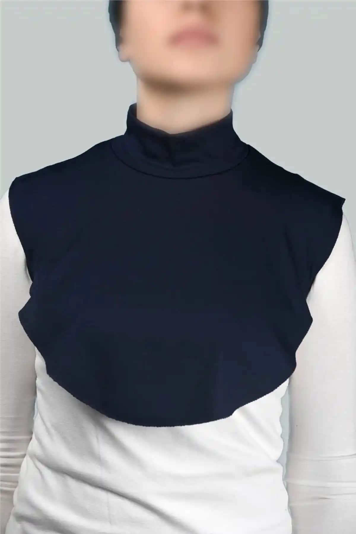 Altobeh Düz Balıkçı Yaka Boyunluk: Şık ve Konforlu Tesettür Aksesuarı