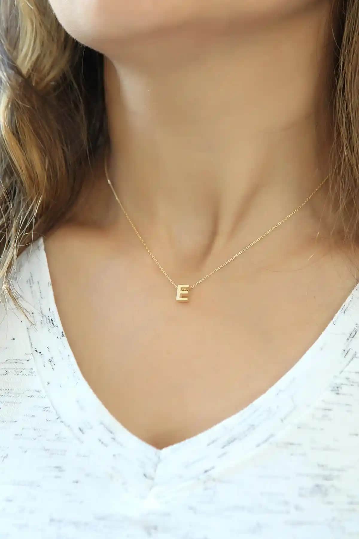 Azuris 925 Ayar Gümüş Üç Boyutlu E Harfli Rose Gold Kaplama Kolye