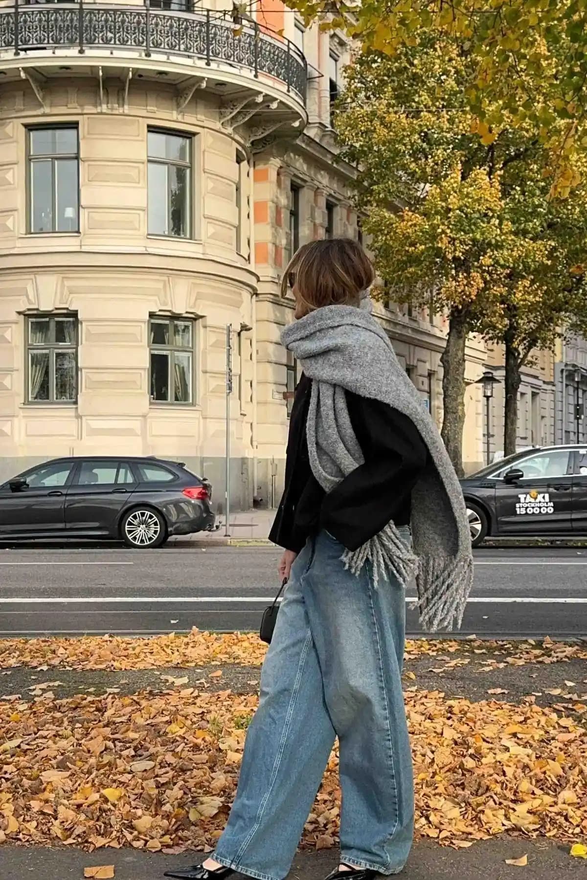 BAHELS Puffy Gri Atkı Şal: Modern ve Şık Kış Aksesuarı Ürün Özellikleri ve Kullanım İpuçları