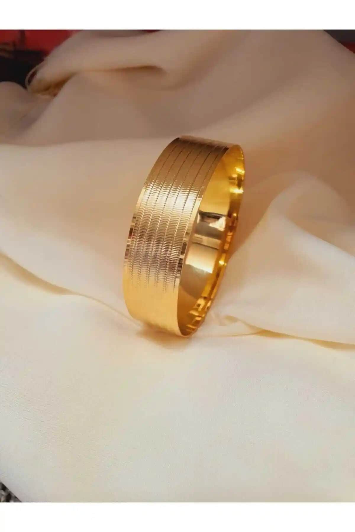 Barisiva Gold 22 Ayar Altın Kaplama Kadın Bilezik: Şıklık ve Dayanıklılık Bir Arada