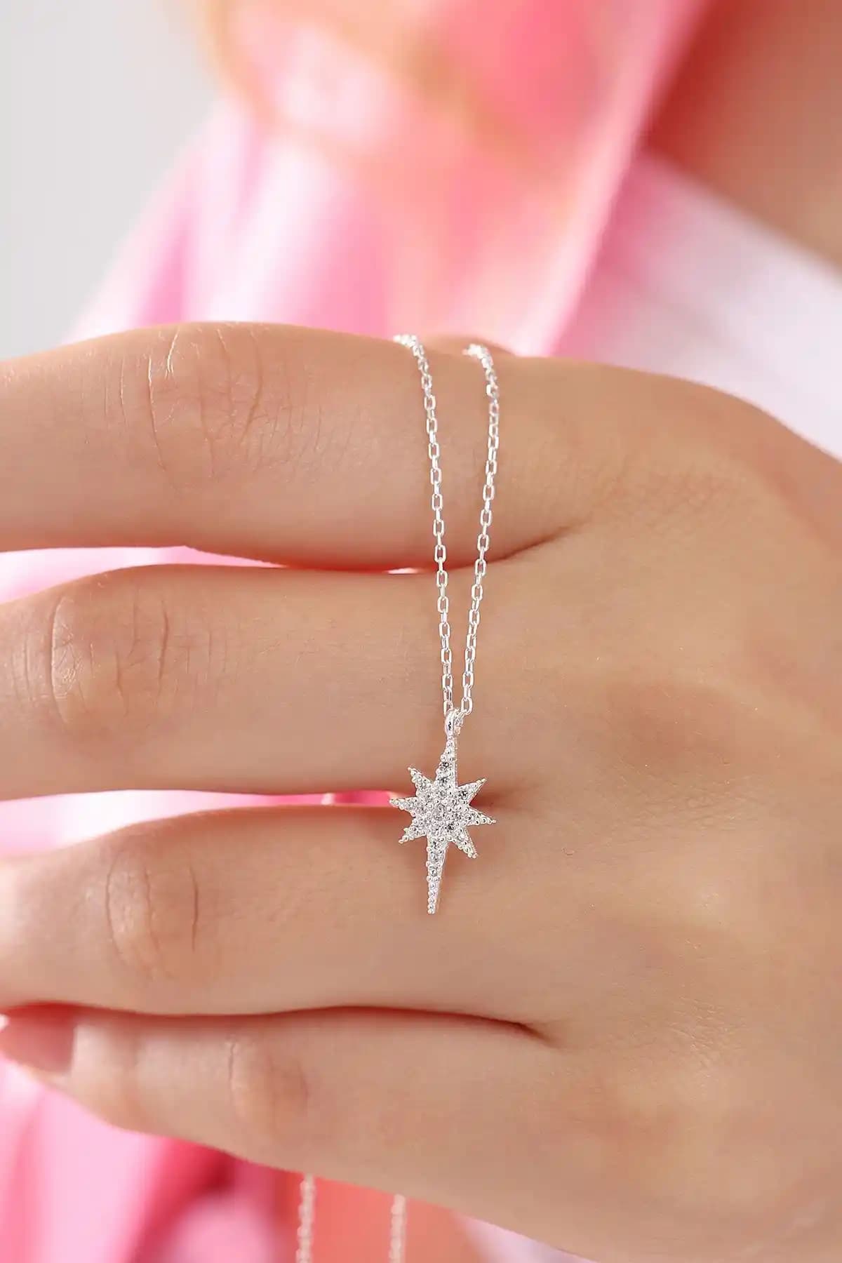 Bilsen Store'un 925 Ayar Gümüş Kolye Karşılaştırması ve Seçim Rehberi