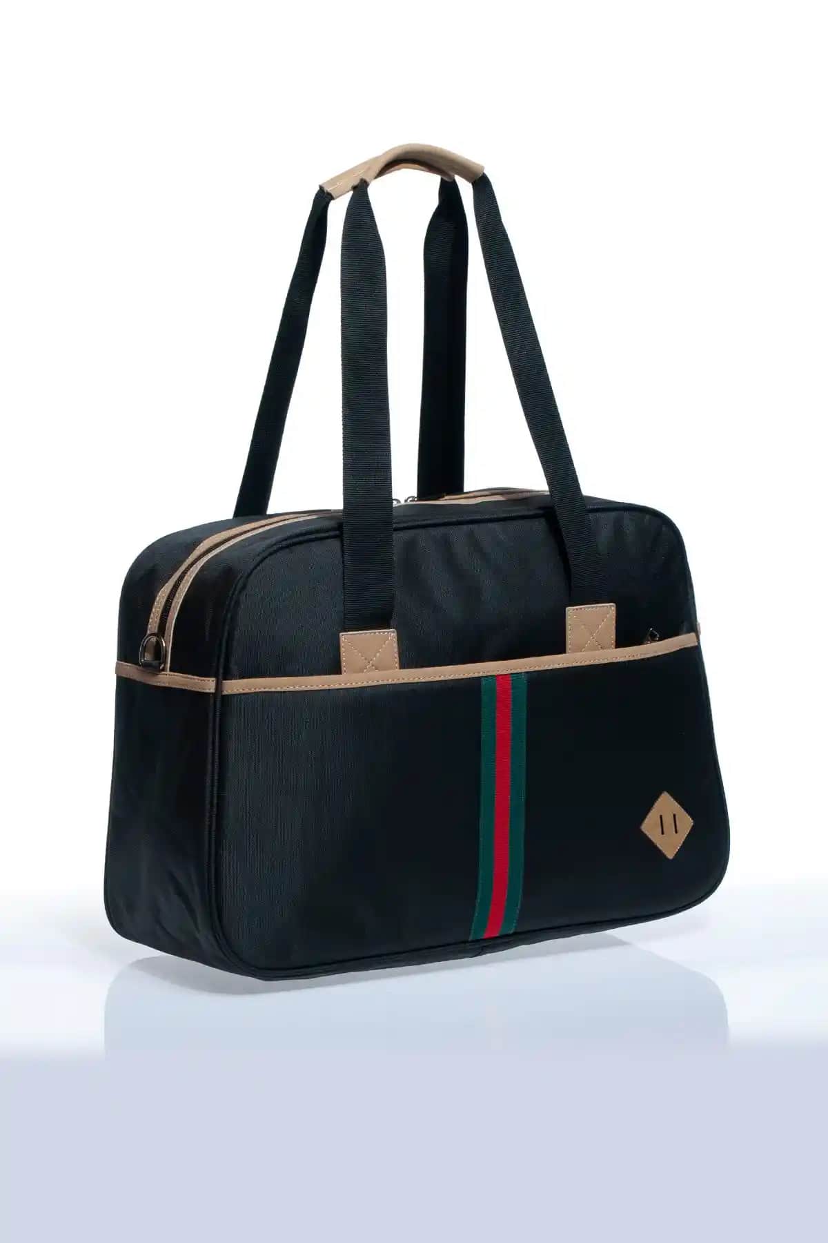 By Hakan Gk24 Klasik Seyahat Valizi: Şıklık ve Fonksiyonellik Bir Arada