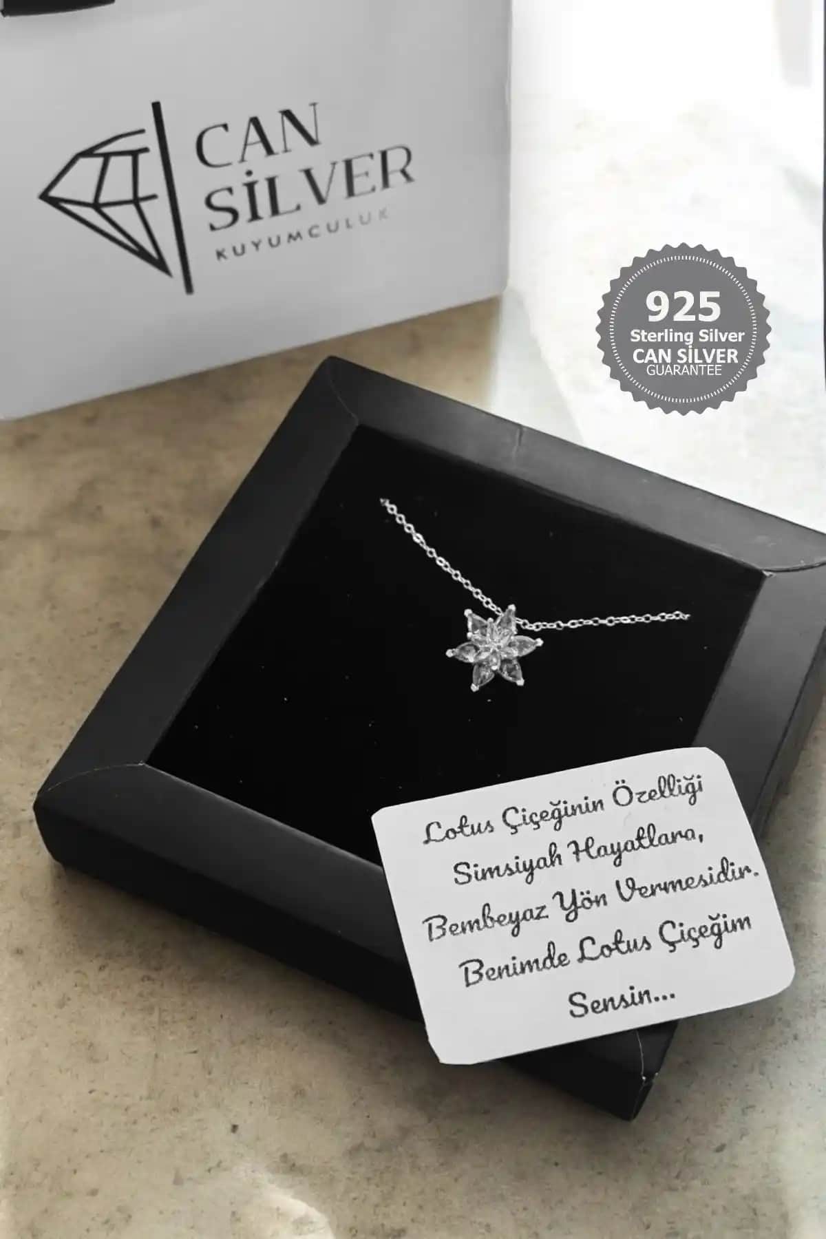 CAN SİLVER Aşk Kolyesi Karşılaştırması: Lotus ve Yonca Tasarımları ve Özellikleri