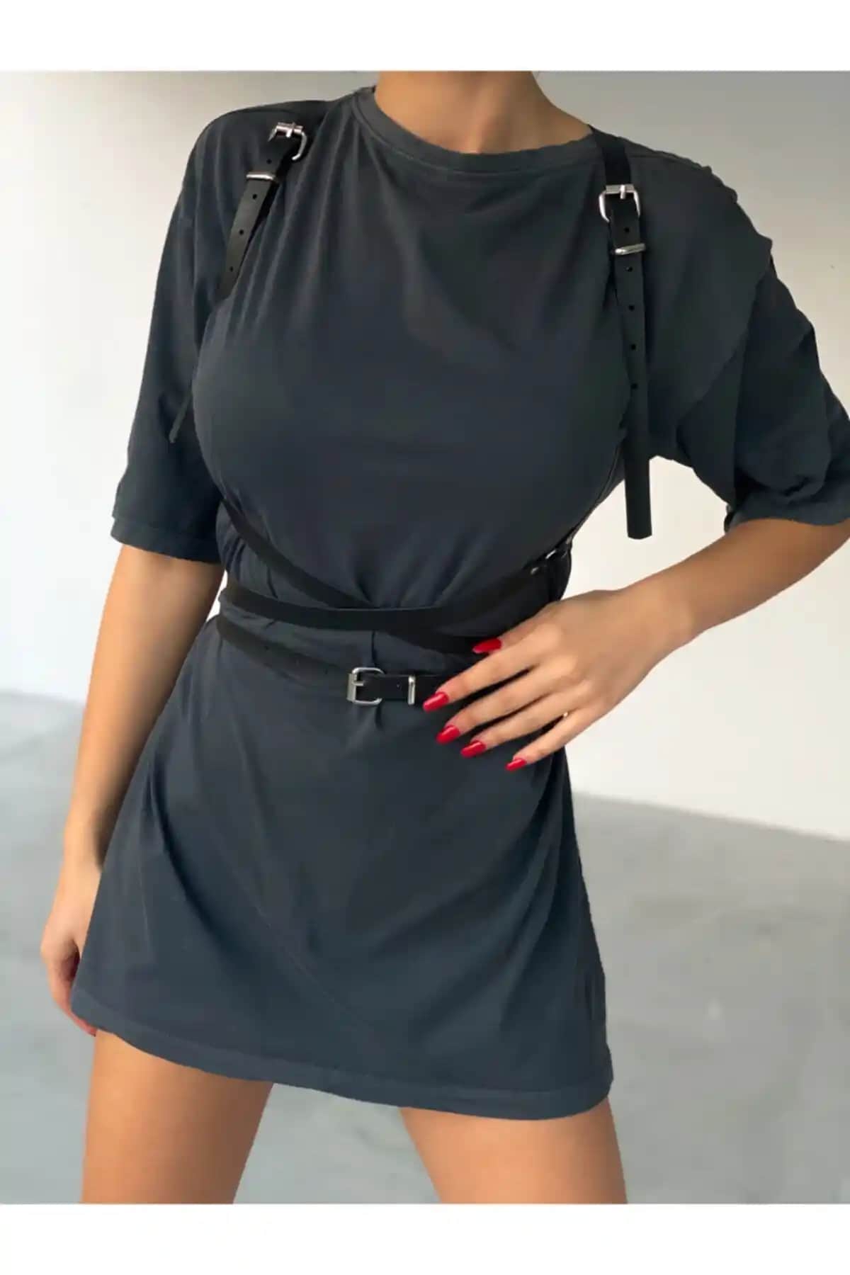 Coaksco Askılı Kemer Şıklık ve Fonksiyonelliği Bir Arada Sunar