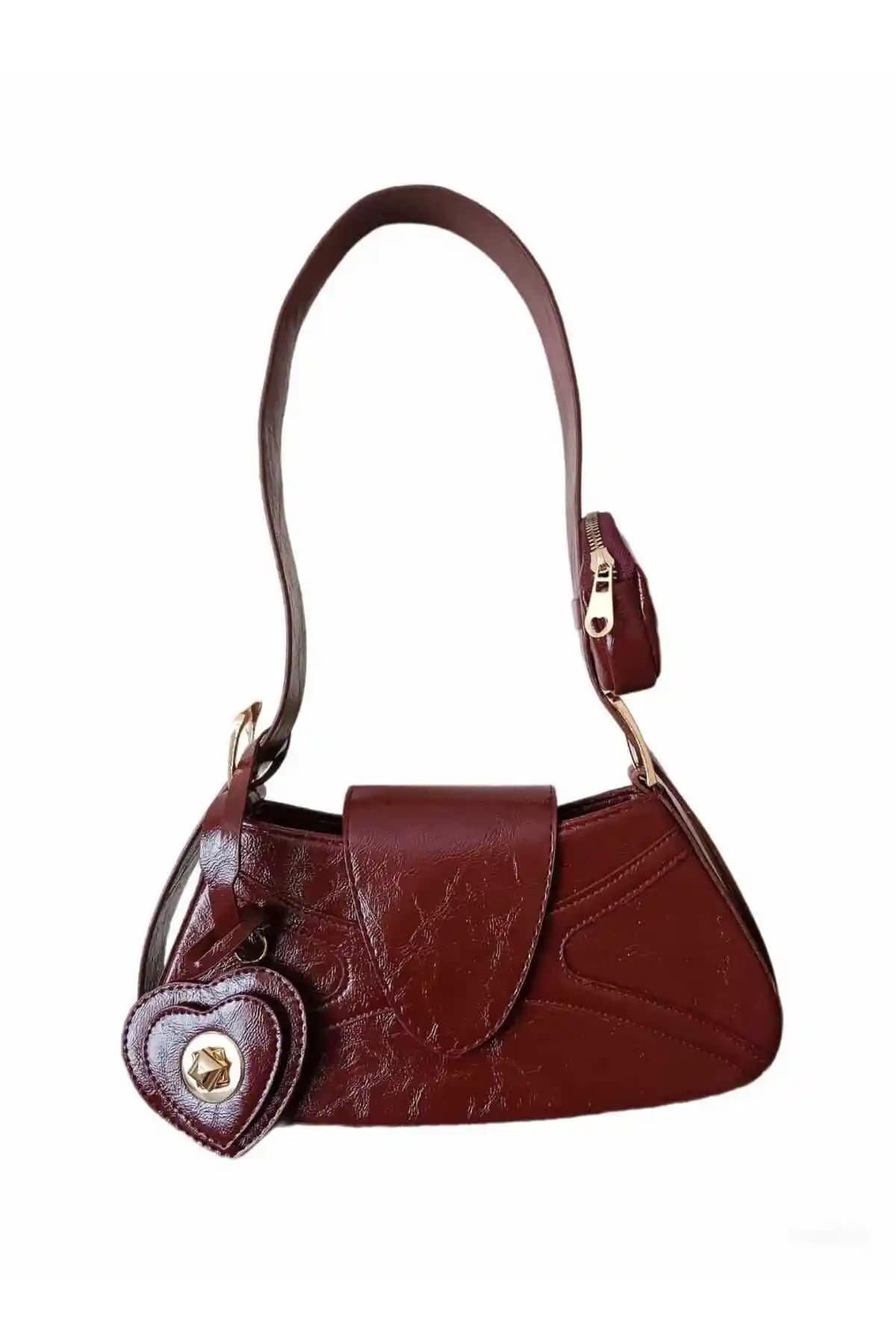 COLORSHERE ve NİSSEA Retro Bordo Çanta Karşılaştırması: Tasarım, Fonksiyon ve Kullanıcı Yorumları