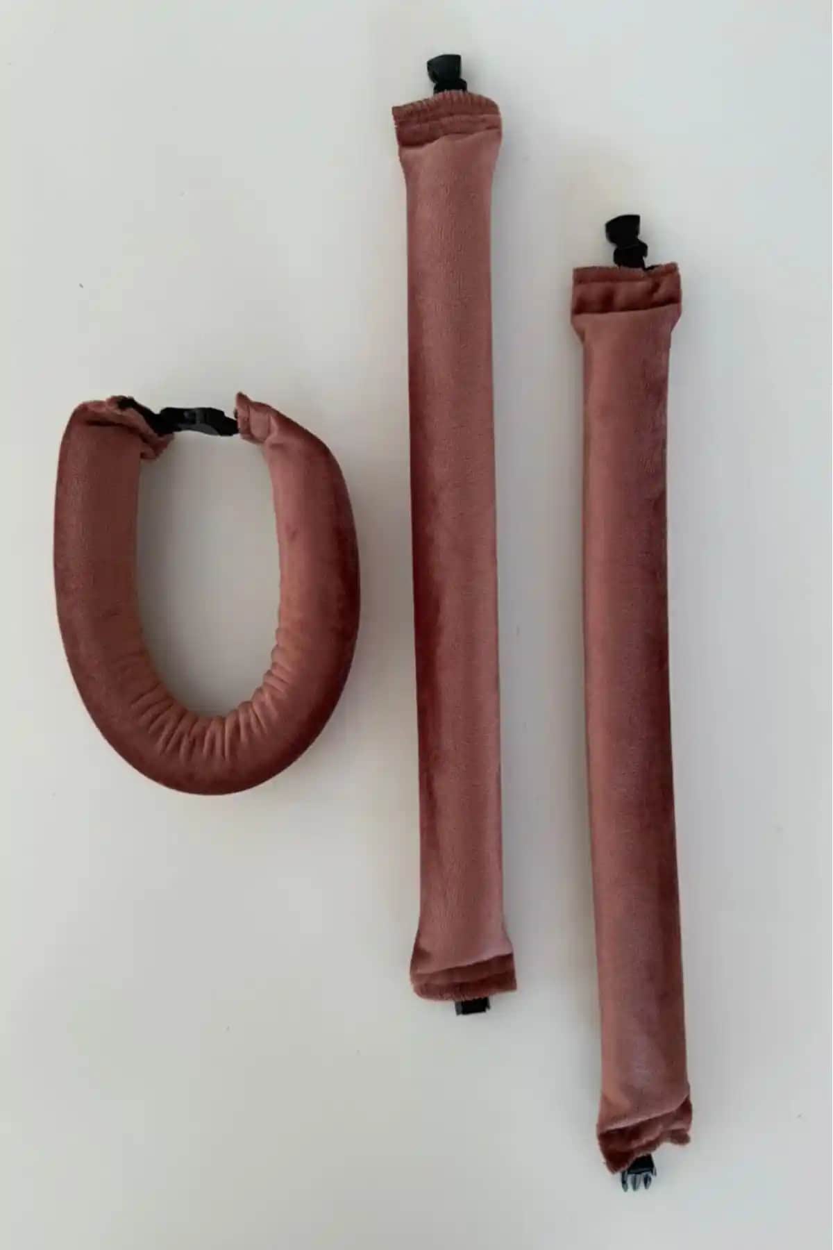 Conthes ve Vosvera Kadife Saç Şekillendirici Karşılaştırması