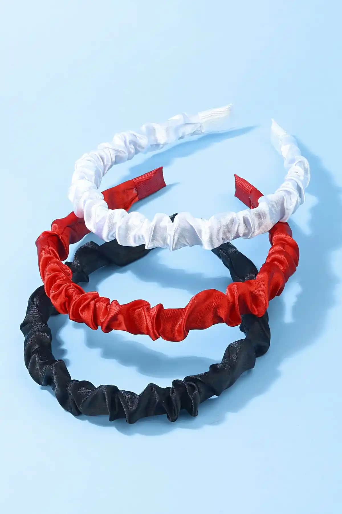 CSR 3’lü Zıtlık Taç Seti Modern ve Şık Aksesuar Seçenekleri