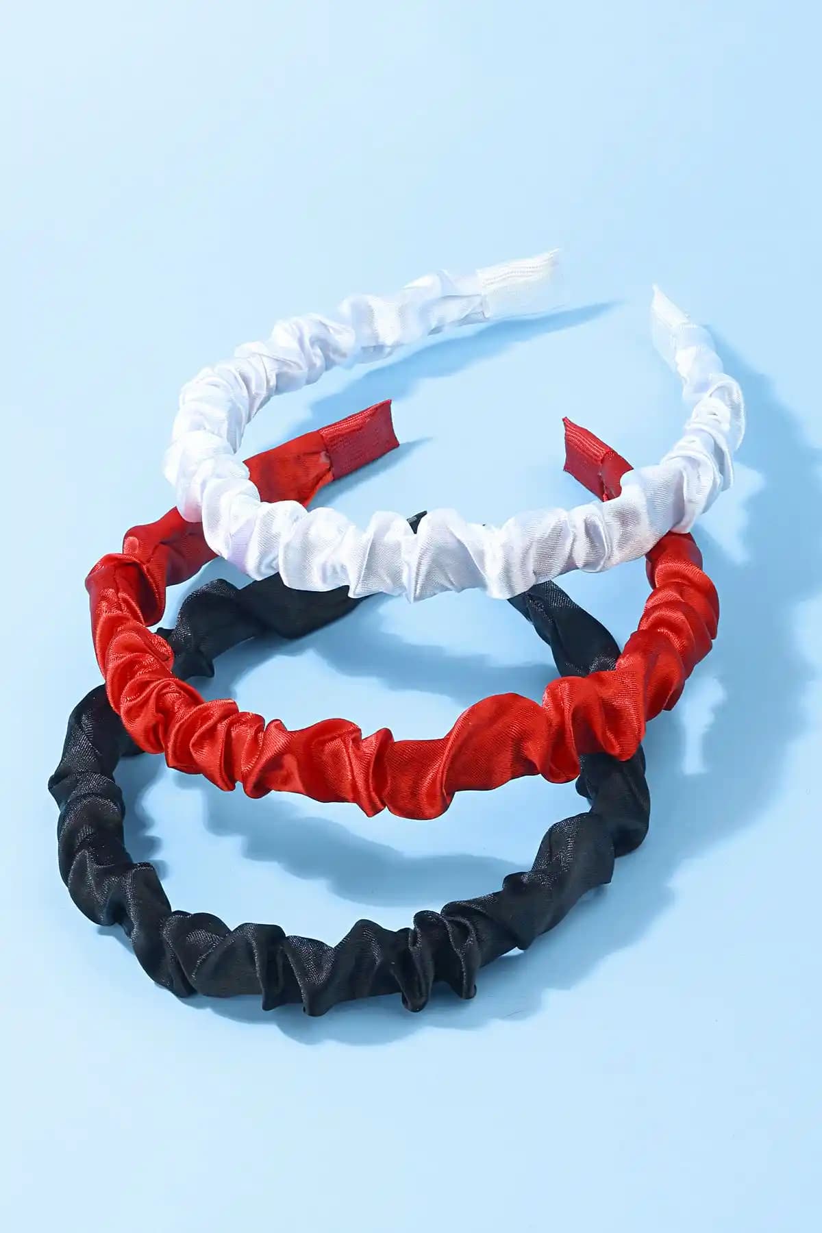 CSR 3’lü Zıtlık Taç Seti Modern ve Şık Aksesuar Seçenekleri