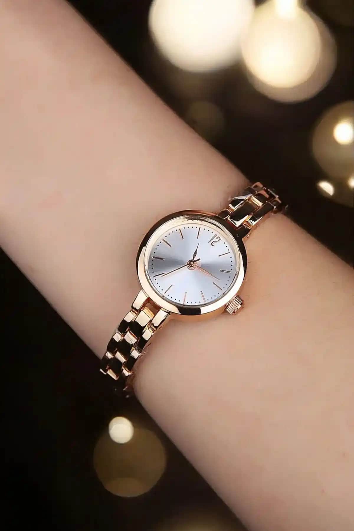 DARK BLANC Rose Gold ve pullmarkt Casual Seisi Saatleri Karşılaştırması