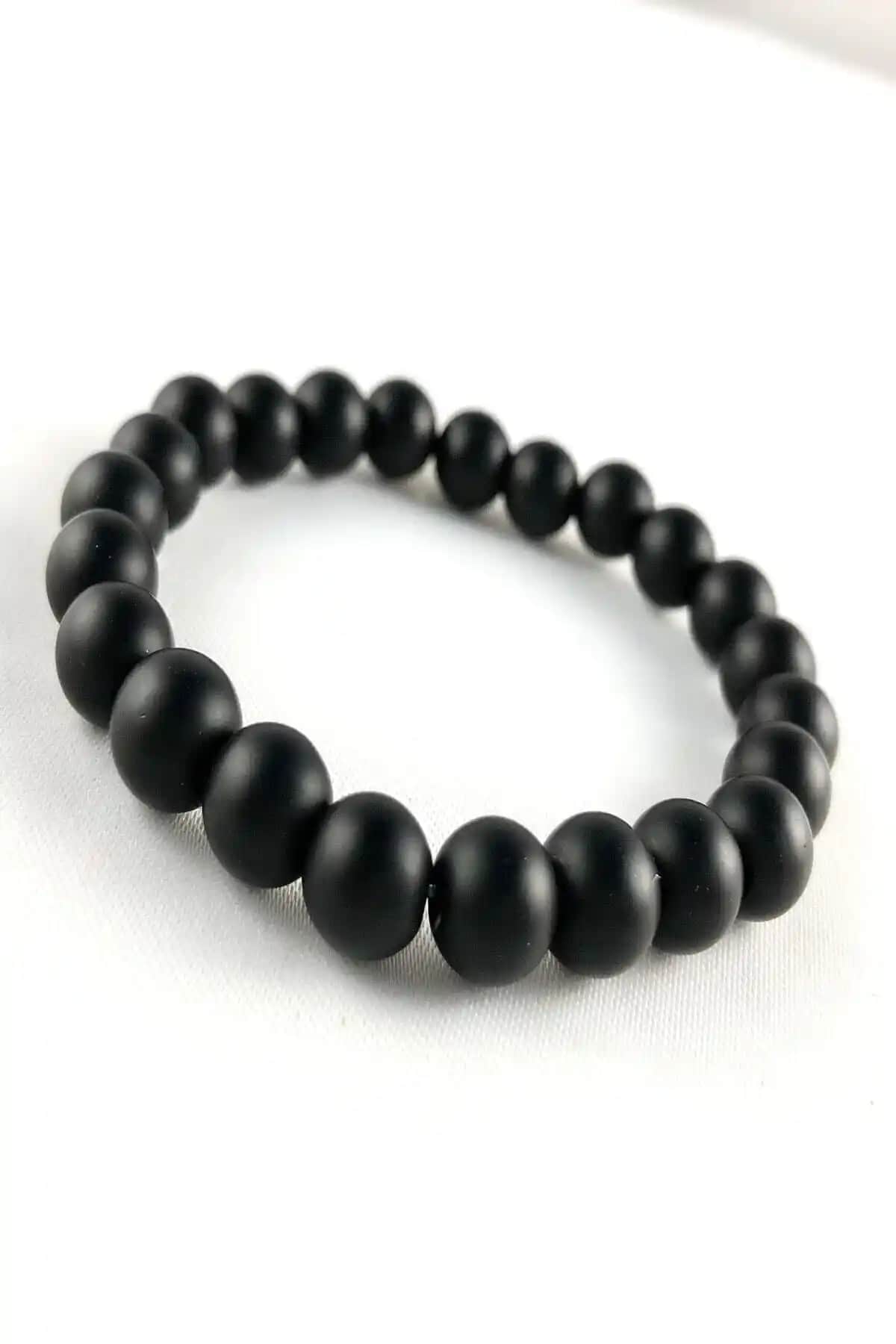 Doğal Taş Evie Oniks Bileklik: Şık ve Dayanıklı Doğal Taş Takı Seçenekleri