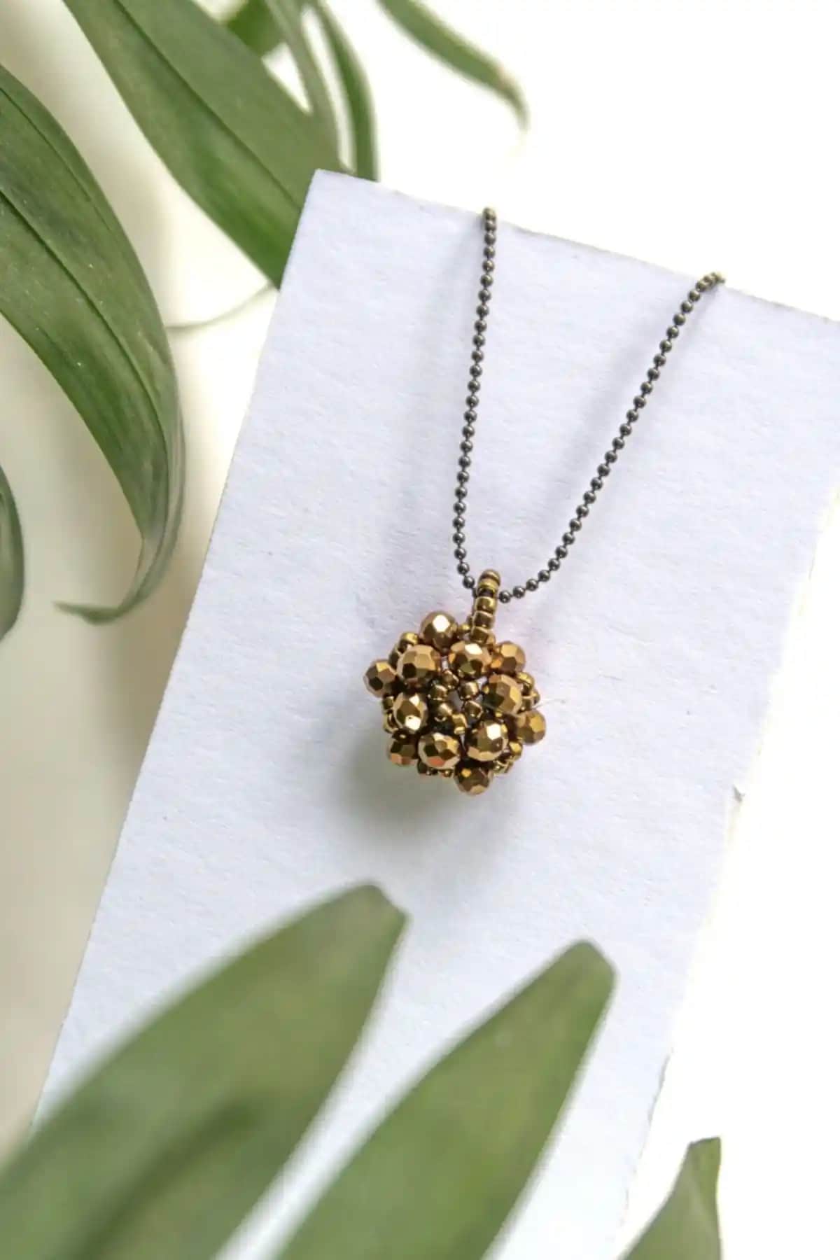 EDLIKE Bakır El Yapımı Koruyucu Cevşen Kolye: Zarif ve Otantik Tasarım ile Dayanıklı Takı