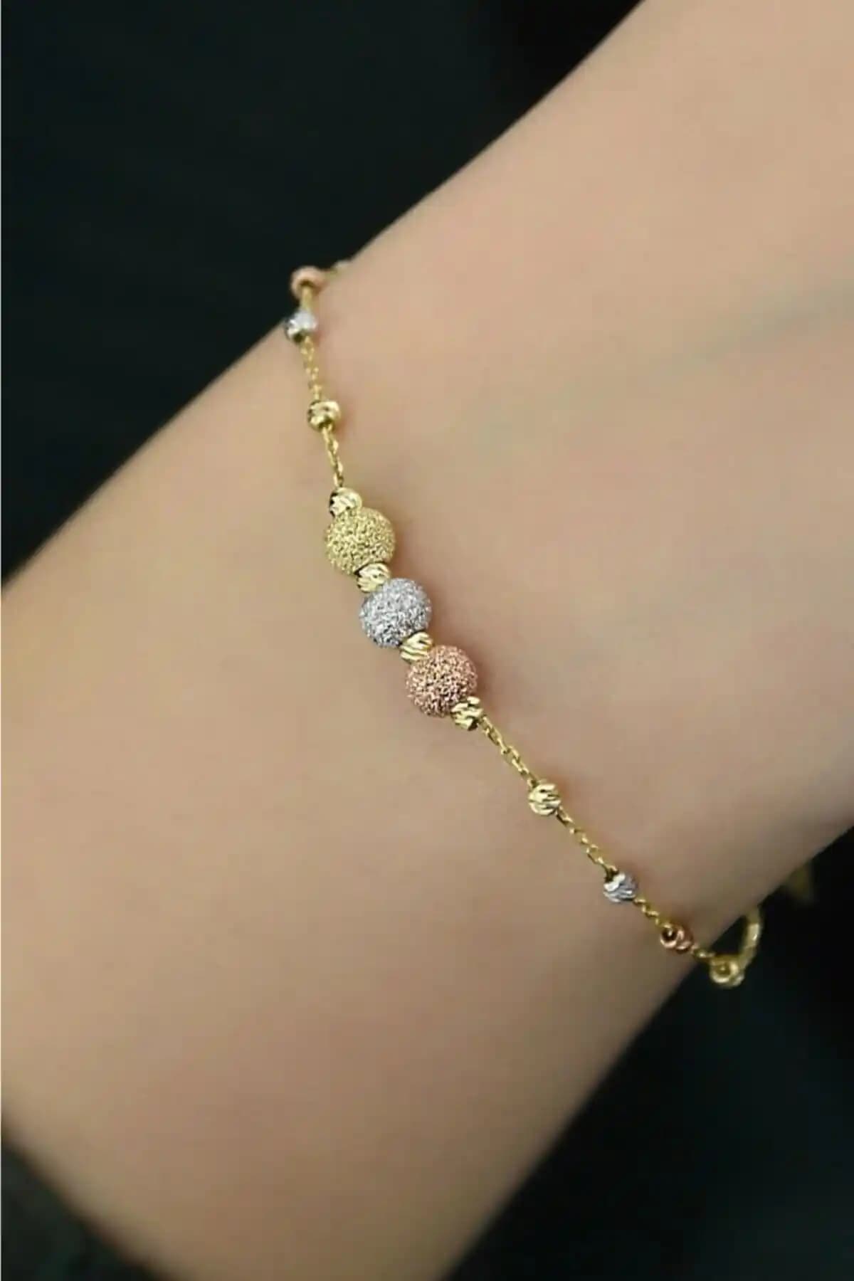 Elika Silver Kadın Sim Dorika Top 925 Ayar Gümüş Bileklik Şıklık ve Dayanıklılık Sunar
