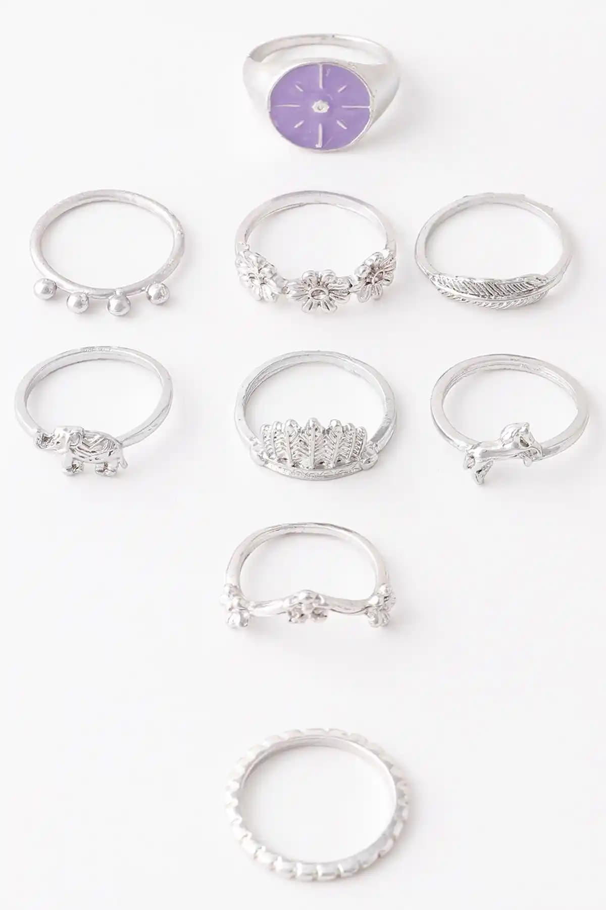 Ervalina 9'lu Mine Taşı Detaylı Set Yüzük Modern ve Zarif Tasarım