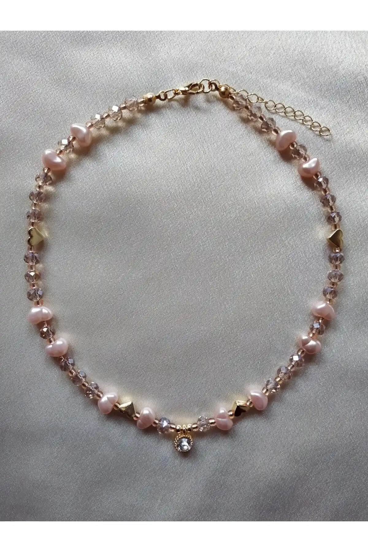 Fata Morgana Kolye Karşılaştırması: Beyaz Pırıltı ve Pudra Pırıltı Modelleri Analizi