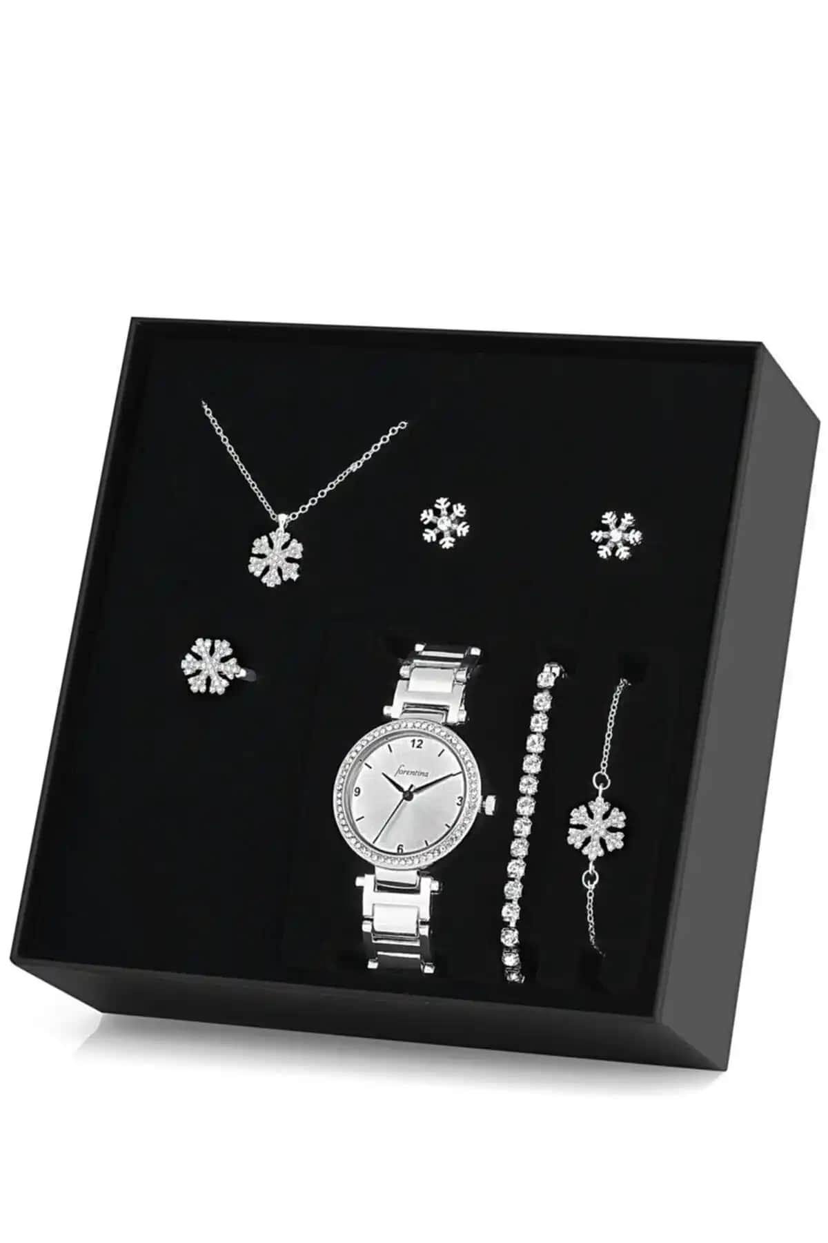 Forentina Beyaz Kar Tanesi Takı Seti Şıklık ve Anlamı Bir Araya Getiren Tasarım