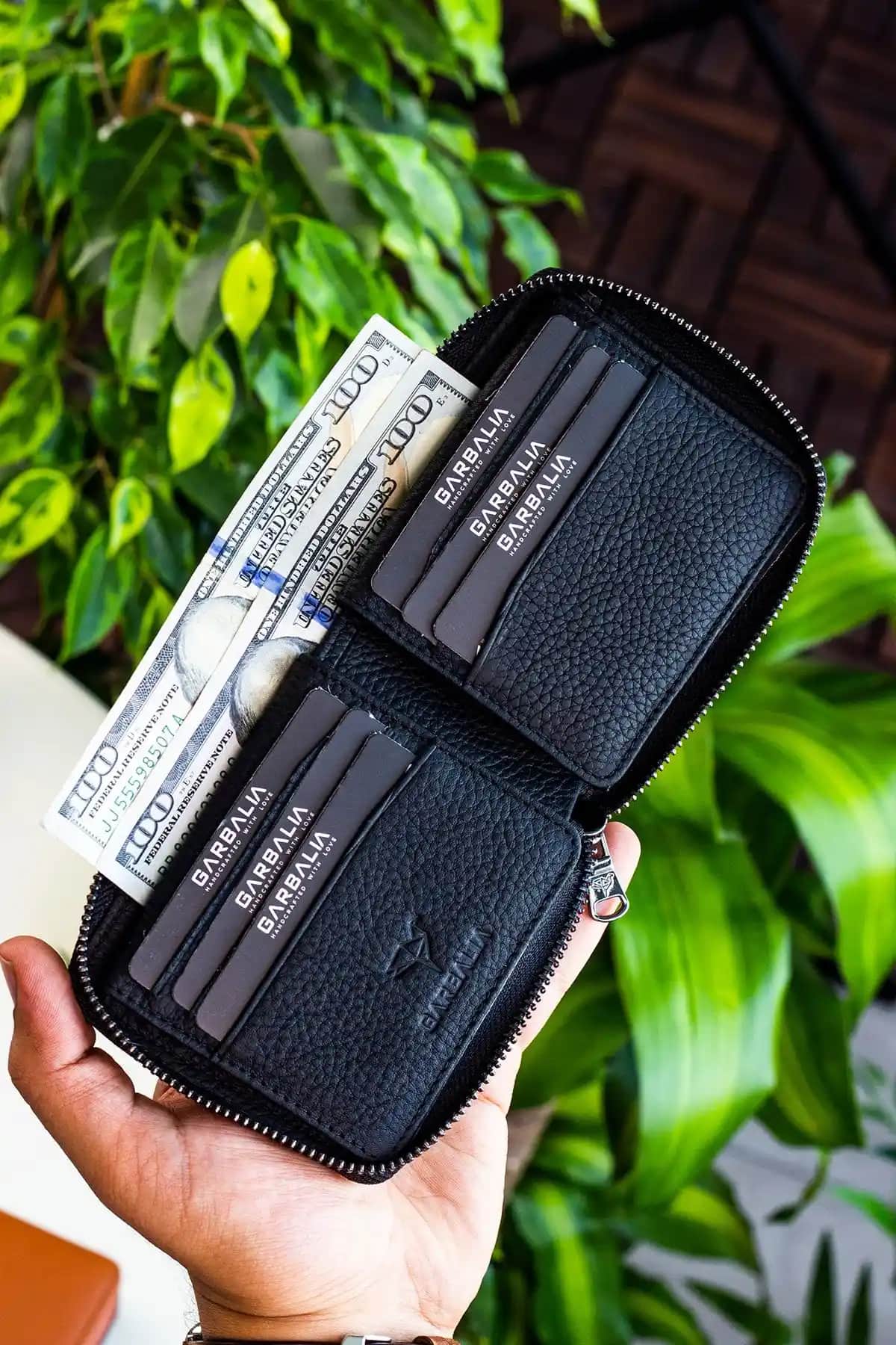 Garbalia Siyah Carole Hakiki Deri Unisex Cüzdan Şıklık ve İşlevselliğin Birleşimi