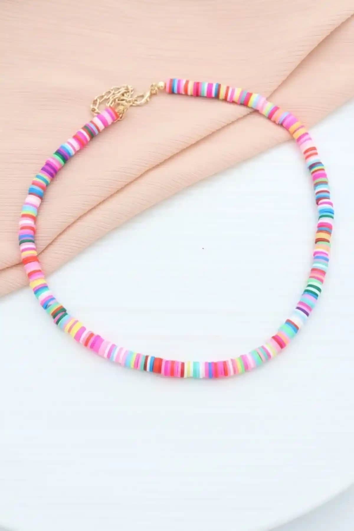 Genel Markalar Fimo Boncuklu Kolye: Doğa Dostu El Yapımı Takı Seçenekleri