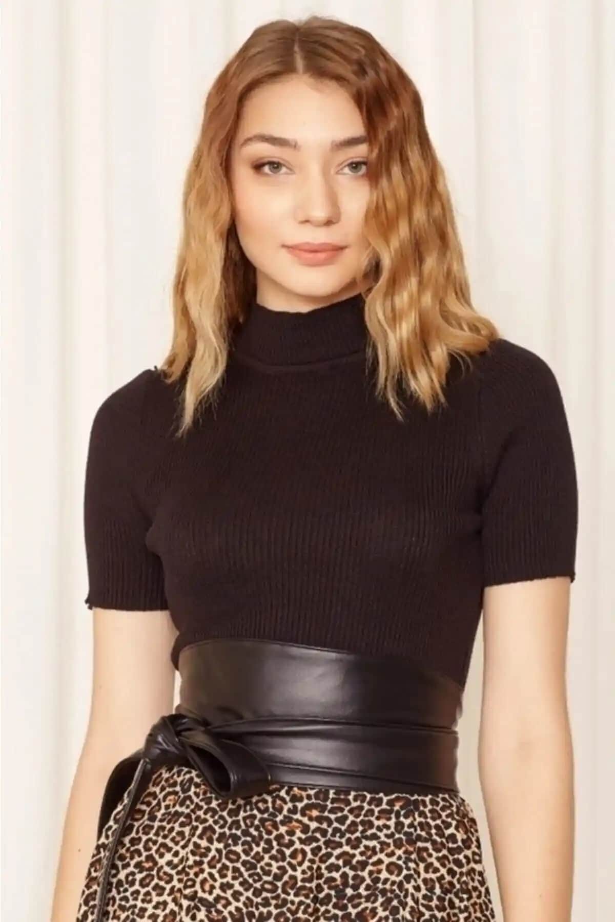 Genel Markalar Kadın Siyah Bağlamalı Suni Deri Kemer Şık ve Dayanıklı Tasarım