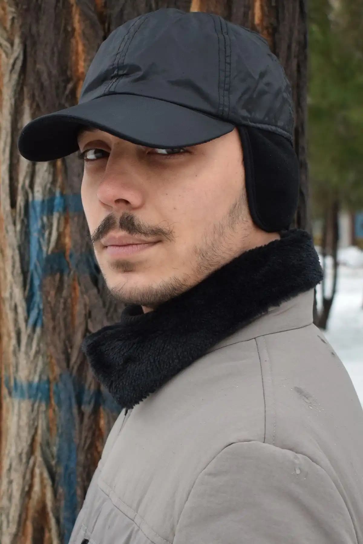Göksu Kışlık Polar Astarlı Su Geçirmez Kulaklı Şapka - Dayanıklı ve Şık Tasarım