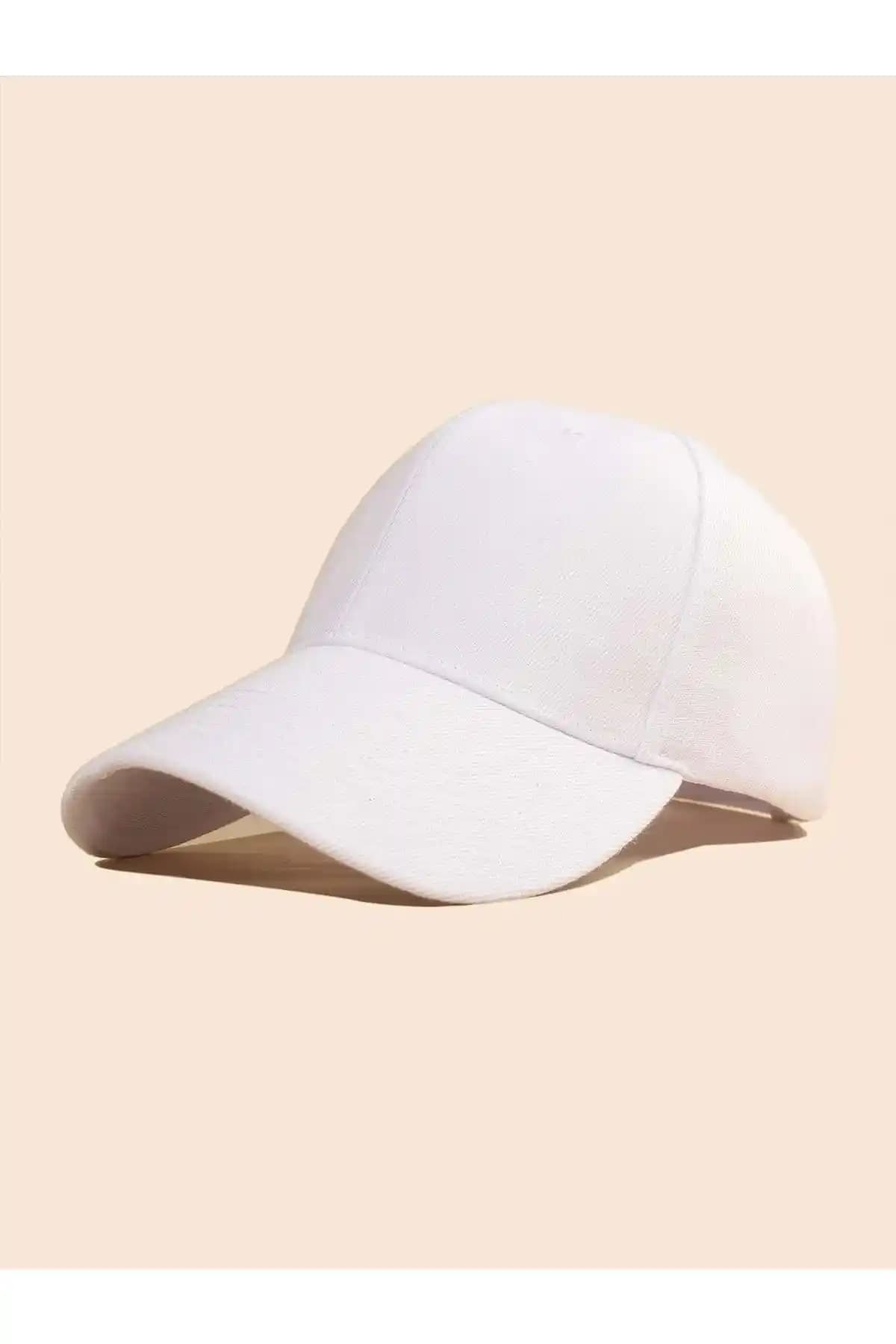 Goldmine Unisex Basic Cap Beyaz ve Siyah Modellerinin Karşılaştırması