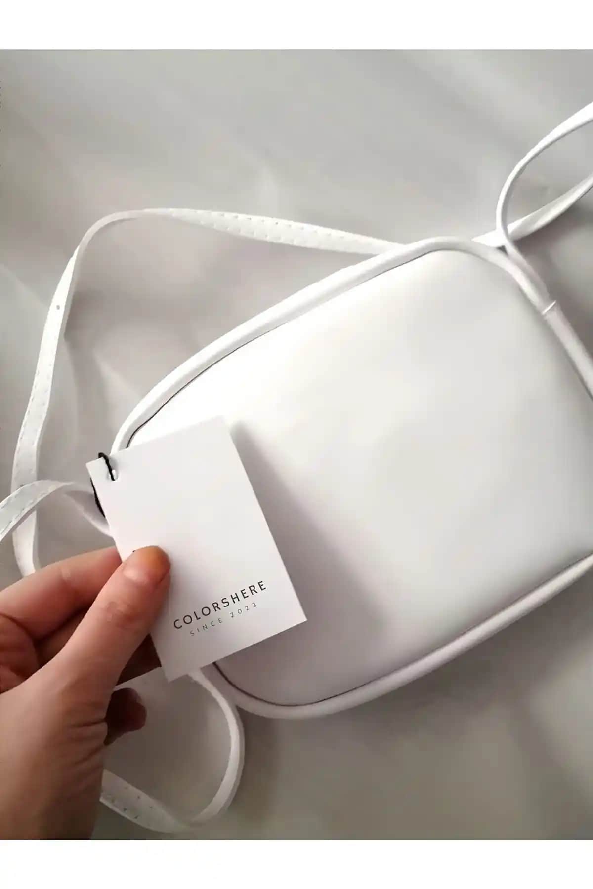 İki Popüler Günlük Çanta Karşılaştırması: COLORSHERE ve Sepete Ekle Modelleri