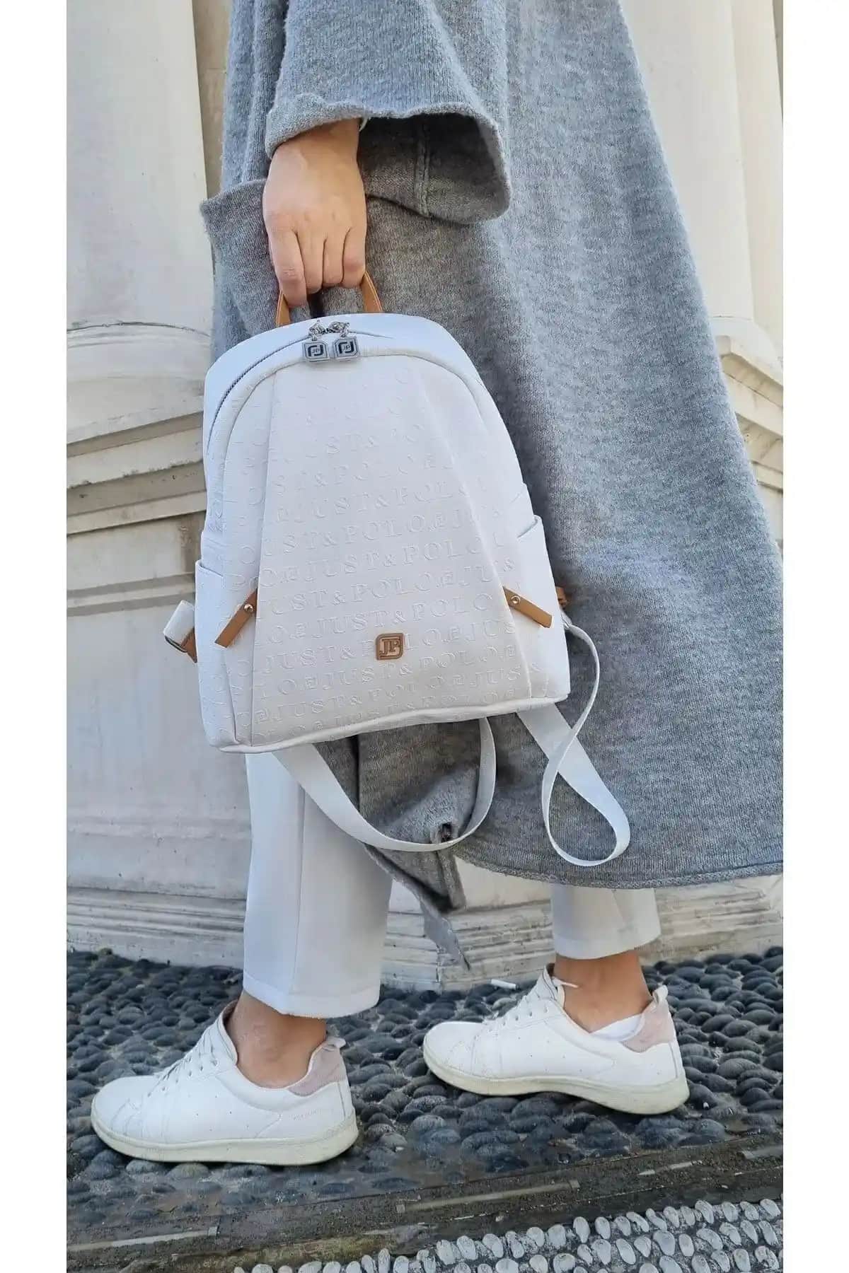 Just Polo Kadın Beyaz 9 Bölmeli Orta Boy Sırt Çantası Günlük ve Okula Uygun Şık Tasarım