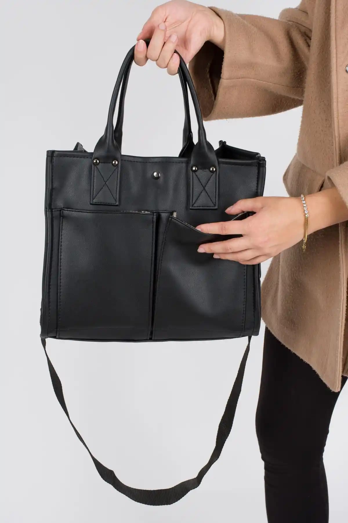 Kadın Çantası Karşılaştırması: Citycenterfashion ve Yuka Atelier Modelleri