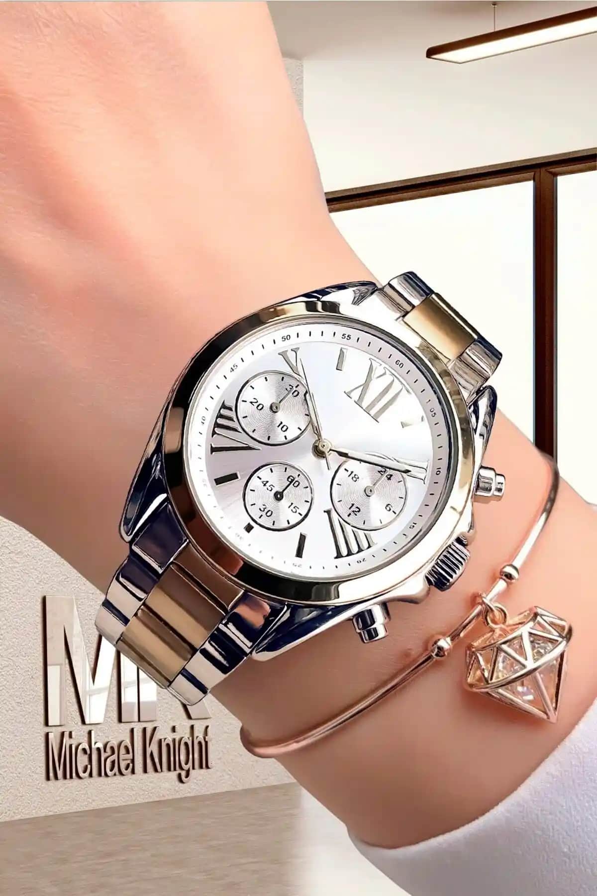 Kadın Saatleri Karşılaştırması: Spectrum Minimal ve Michael Knight Modellerinin Özellikleri