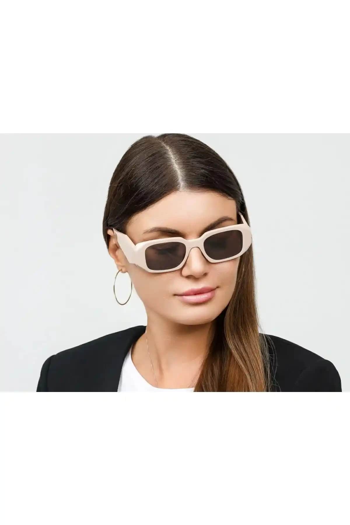 Kinary Unisex Güneş Gözlüğü Krem Parlak 1038 Modern ve Koruyucu Tasarım