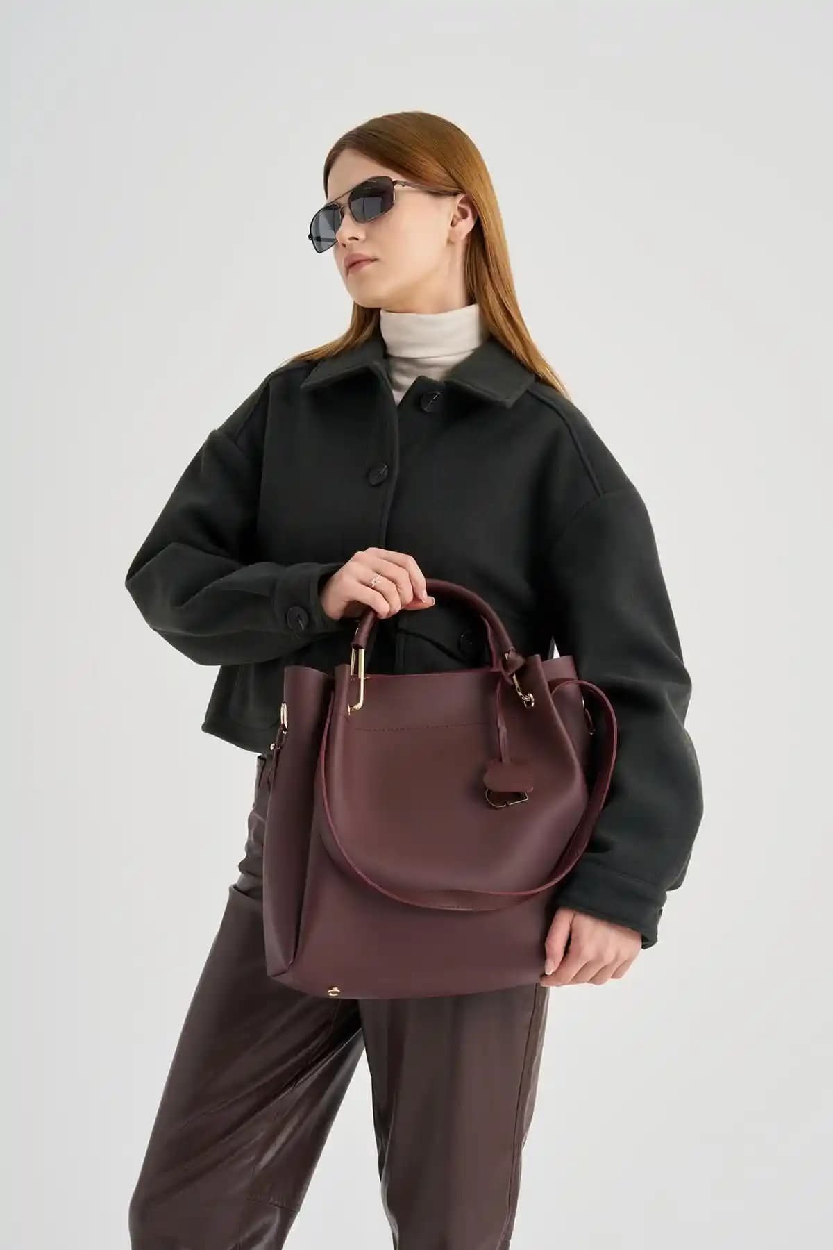 Lucky Bees İç Cüzdanlı Kadın Çantası: Şık ve Pratik Günlük Kullanım İçin Ideal