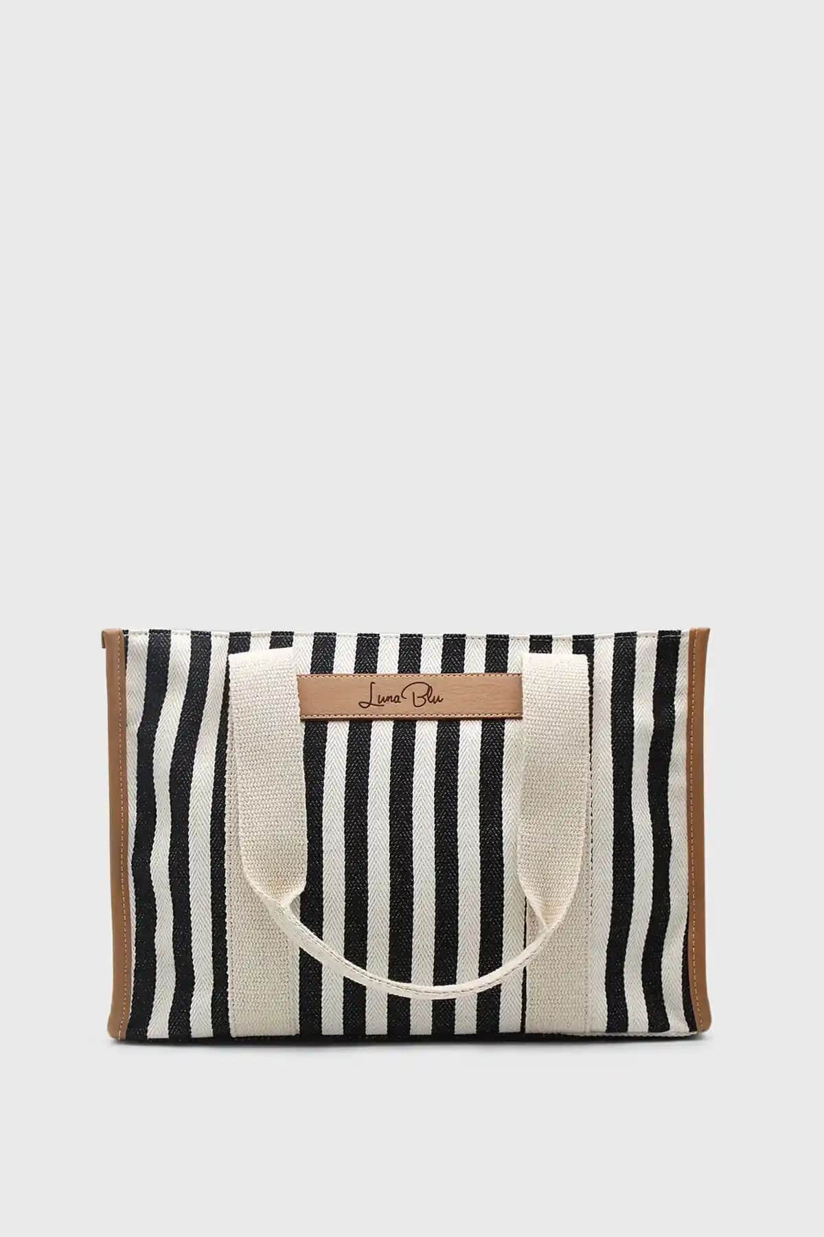 LUNABLU ve WITH-W Kadın Çantaları Karşılaştırması: Moda ve İşlevsellik Analizi