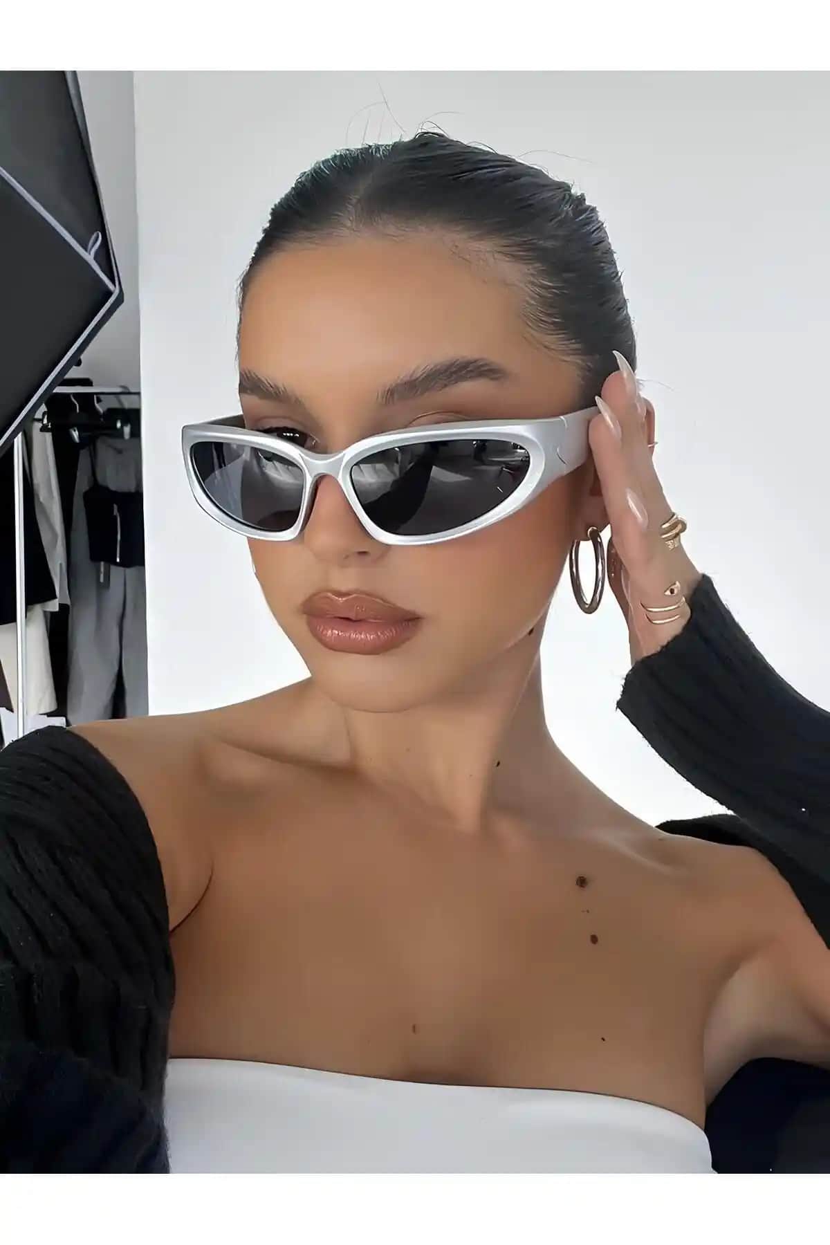 MACERATİ Y2k Güneş Gözlüğü Karşılaştırması: Modern ve Vintage Tasarımlar Arasındaki Farklar