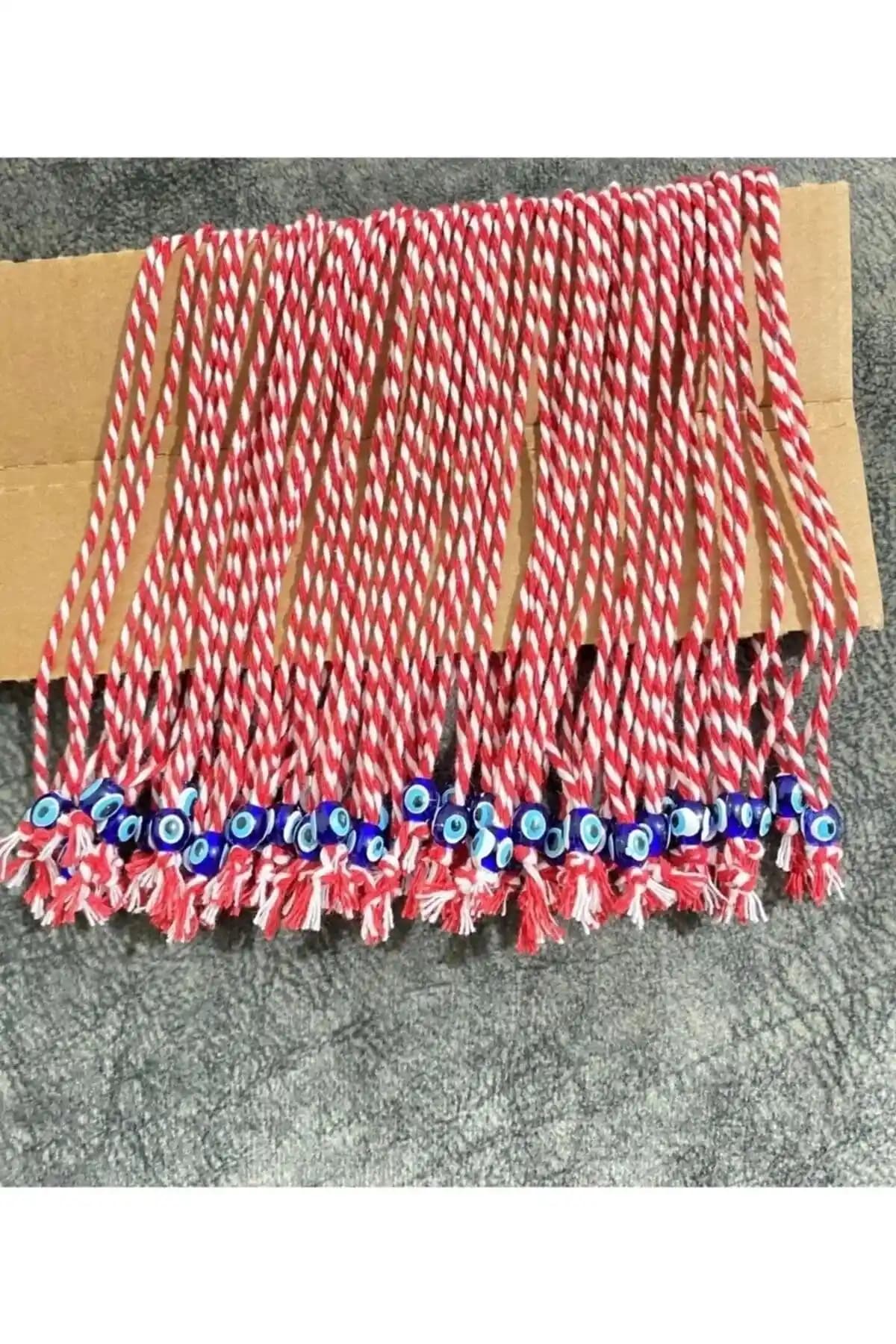 Marteniçka Dilek Bilekliği: Düğün ve Özel Günler İçin Şık ve Anlamlı Aksesuarlar