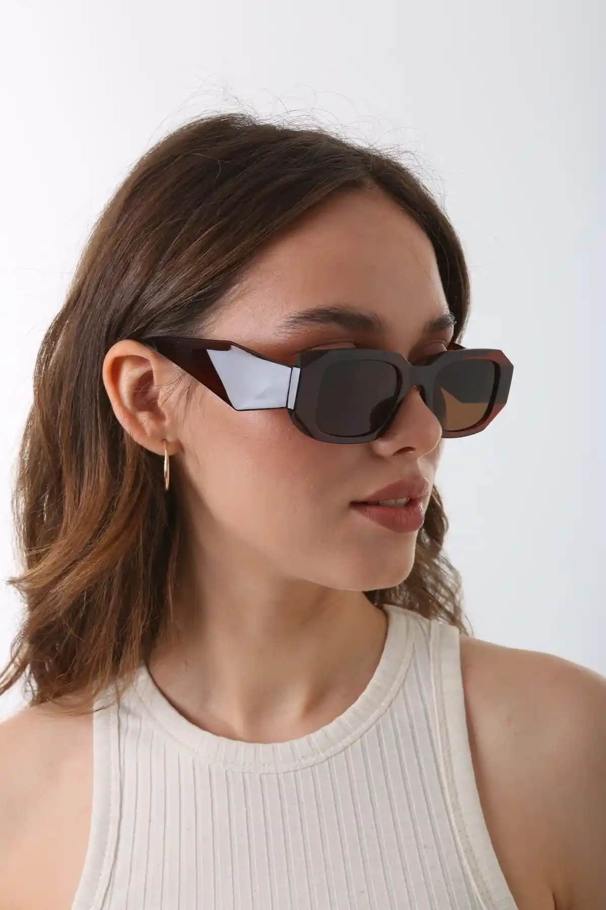 ModaLand Larissa ve Modalucci Kahverengi Güneş Gözlüğü Karşılaştırması ve Kullanıcı Yorumları