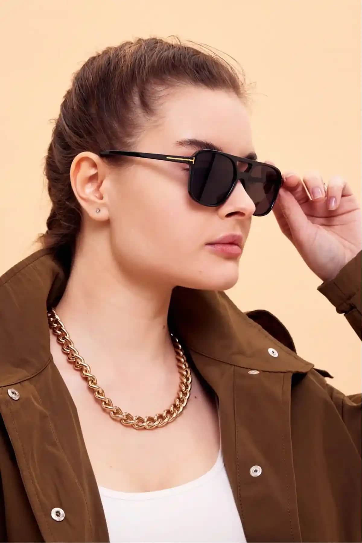 Modalucci Kadın Güneş Gözlüğü: Şıklık ve Göz Sağlığını Bir Arada Sunan Modern Tasarımlar