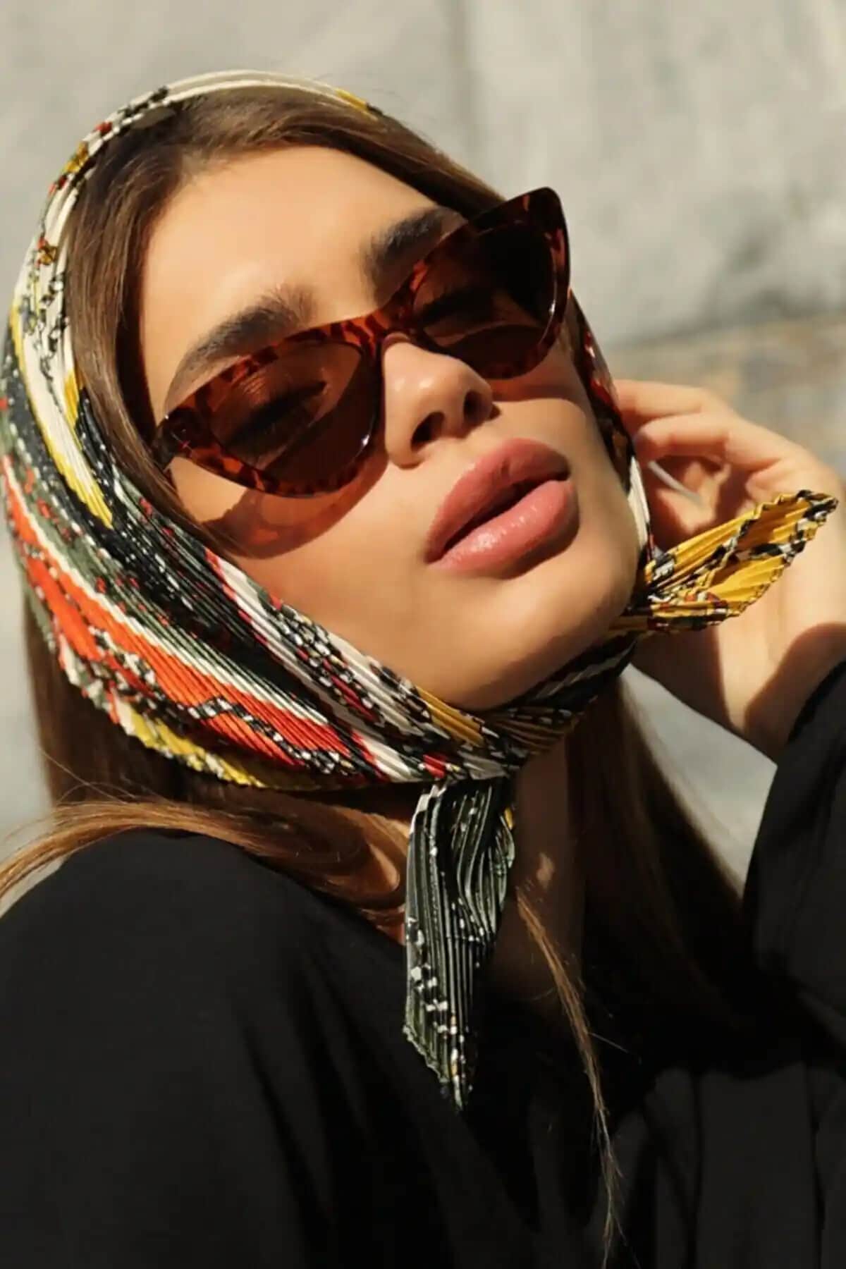 Modalucci Leopar Kadın Güneş Gözlüğü: Şık ve Uygun Fiyatlı Tasarım Özellikleri