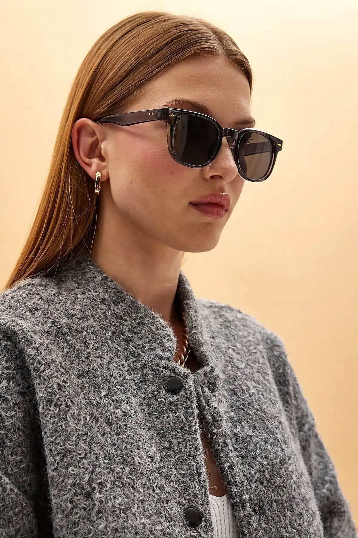 Modalucci Yeni Sezon Unisex Güneş Gözlüğü: Modern Tasarım ve Gelişmiş Koruma Özellikleri