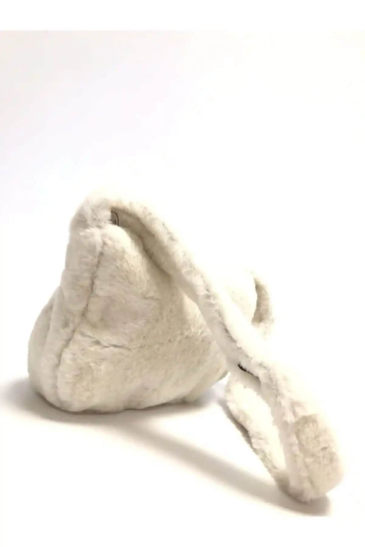 Neem Bag Beyaz Peluş Kadın Günlük Çanta Modern ve Rahat Tasarım